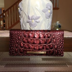 brahmin ember wallet